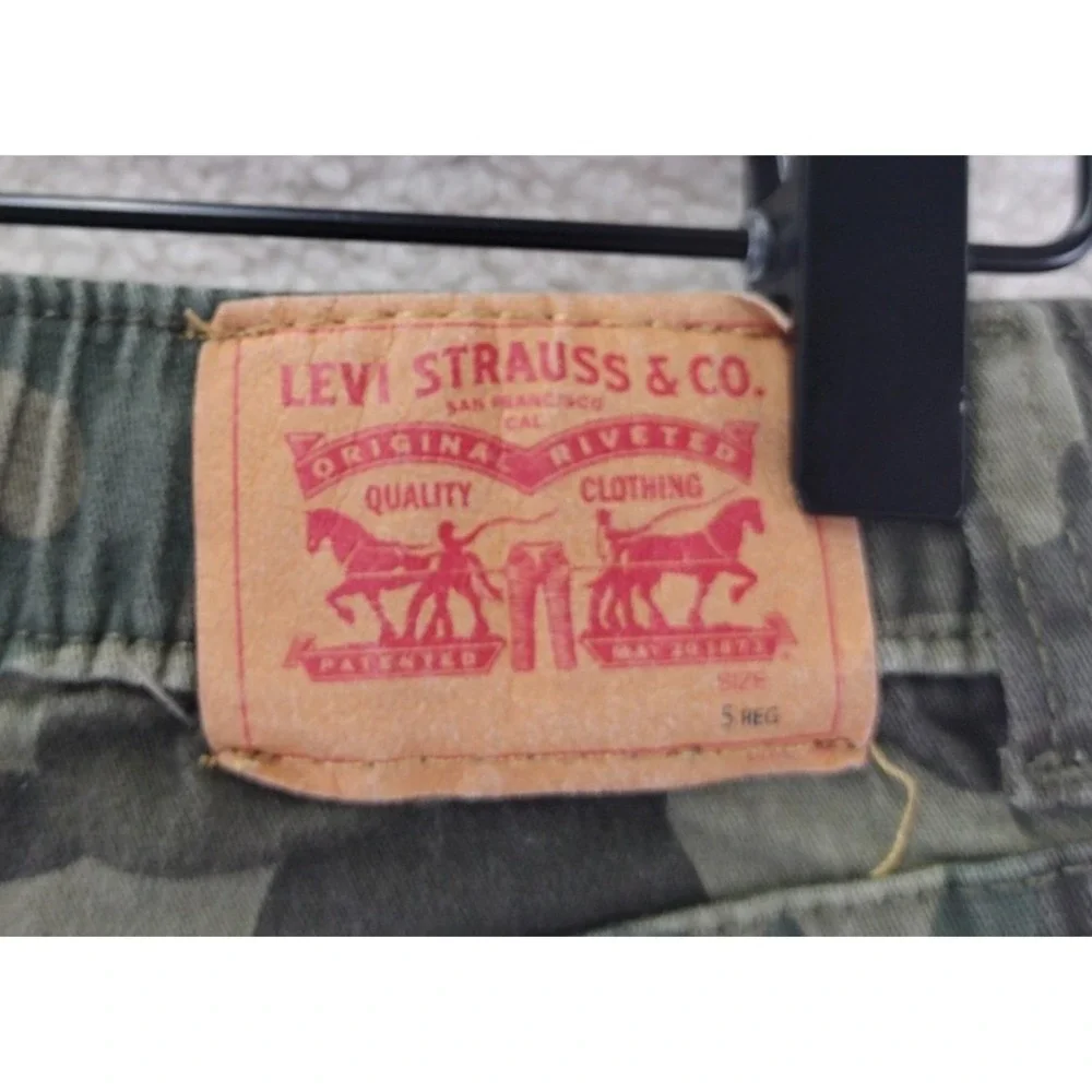 Kids Levi's Camouflage Jogger Pants Size 5 Elastic Waist Drawstring‎